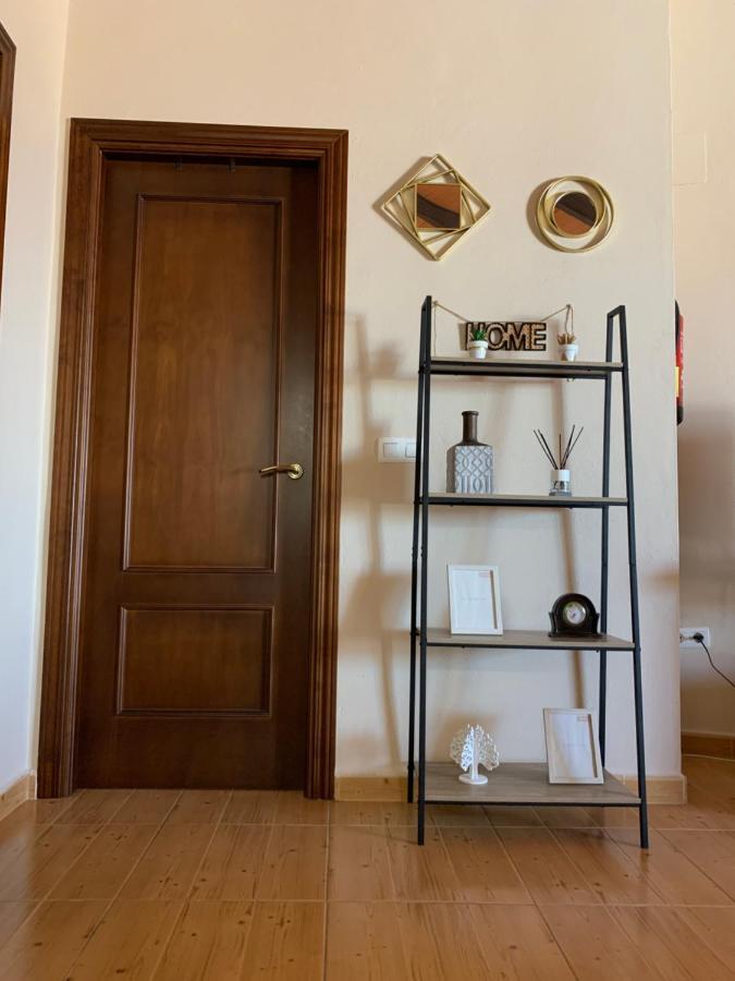 Apartamento Buhardilla Rústica Mirando a Santa Catalina Jerez De Los Caballeros Exterior foto